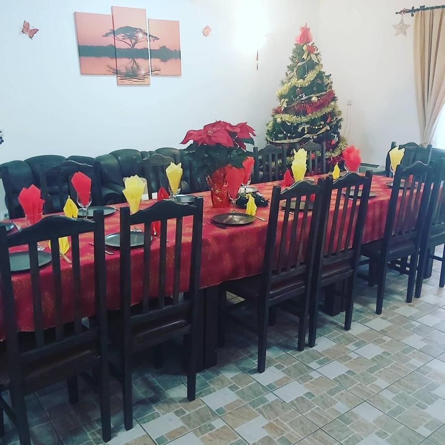 Pensiunea Maya Sîmbăta de Sus Esterno foto